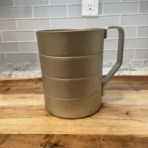 Vintage Wear-Ever 1qt Dry Measuring Cup